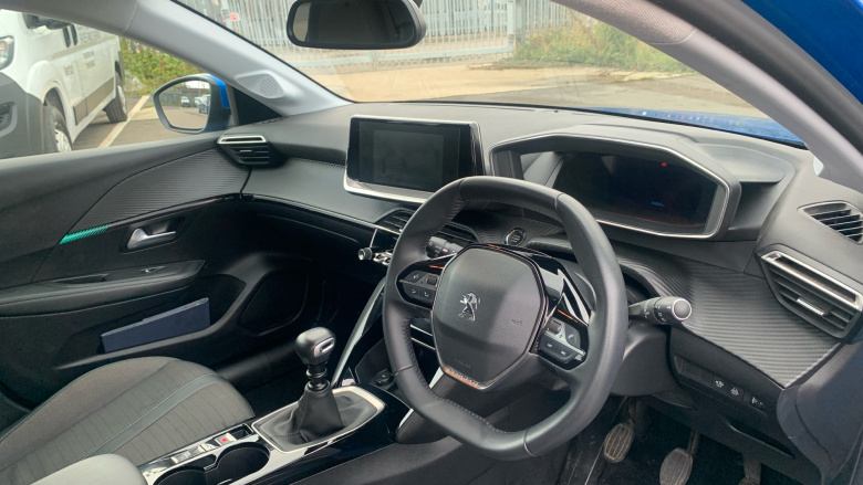 Peugeot 208 1.2 PureTech 100 Allure Premium 5dr Petrol Hatchback